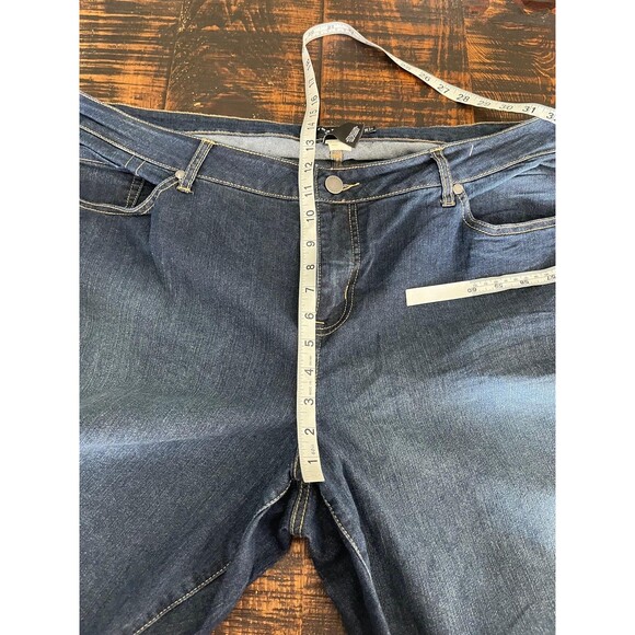 Torrid Denim Jeans Womens 24R Blue Dark Wash Stretch Skinny Fit Plus Size Casual - Picture 6 of 7